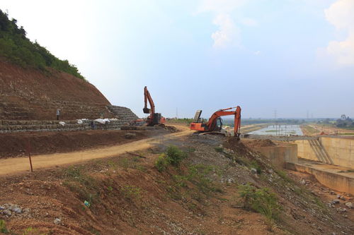 重庆巴南区国防工程土石方工程九月十日开工是真的吗